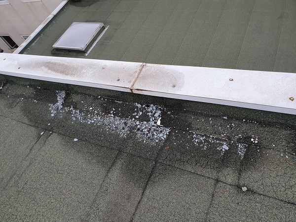 toit débris verre risque étanchéité